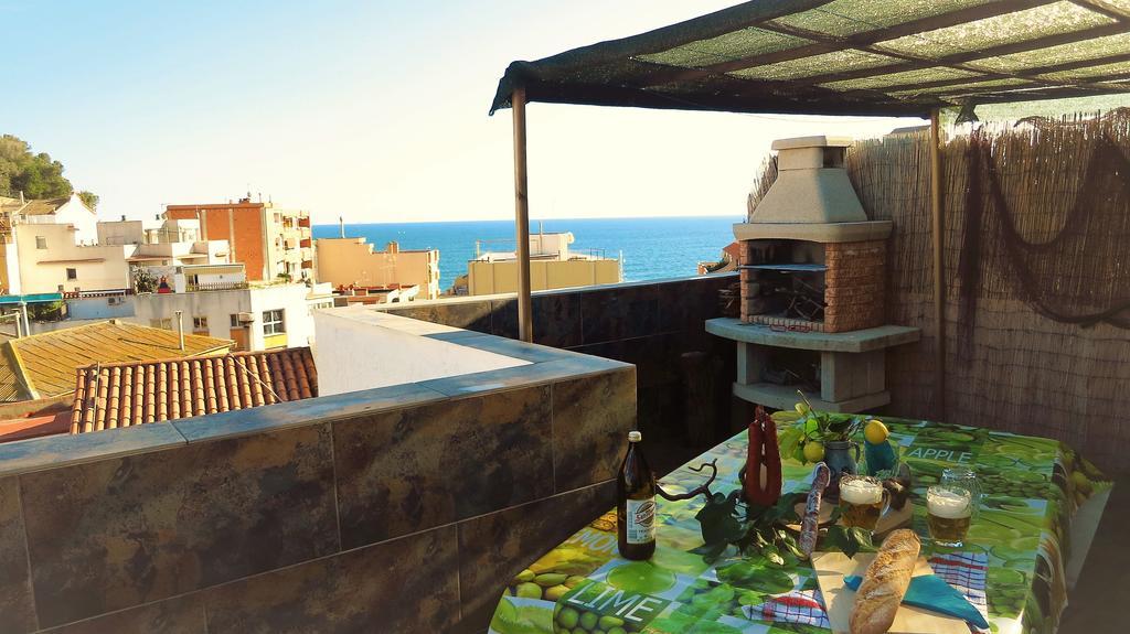 Claire Seaview & Beach-Apartment Монгат Экстерьер фото